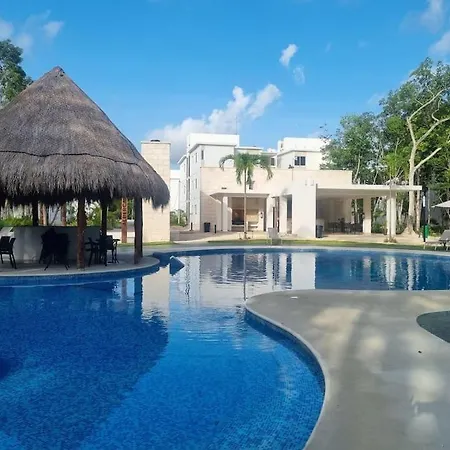 Hermoso Condominio Con Alberca En Puerto Morelos